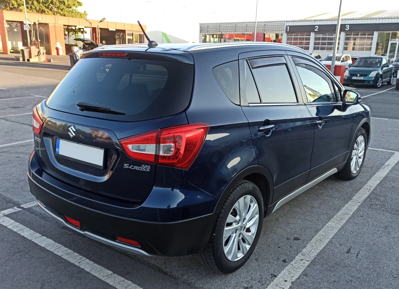 Suzuki SX4 S-Cross 1.4 GL - 140 к.с., снимка 6 - Автомобили и джипове - 56485571