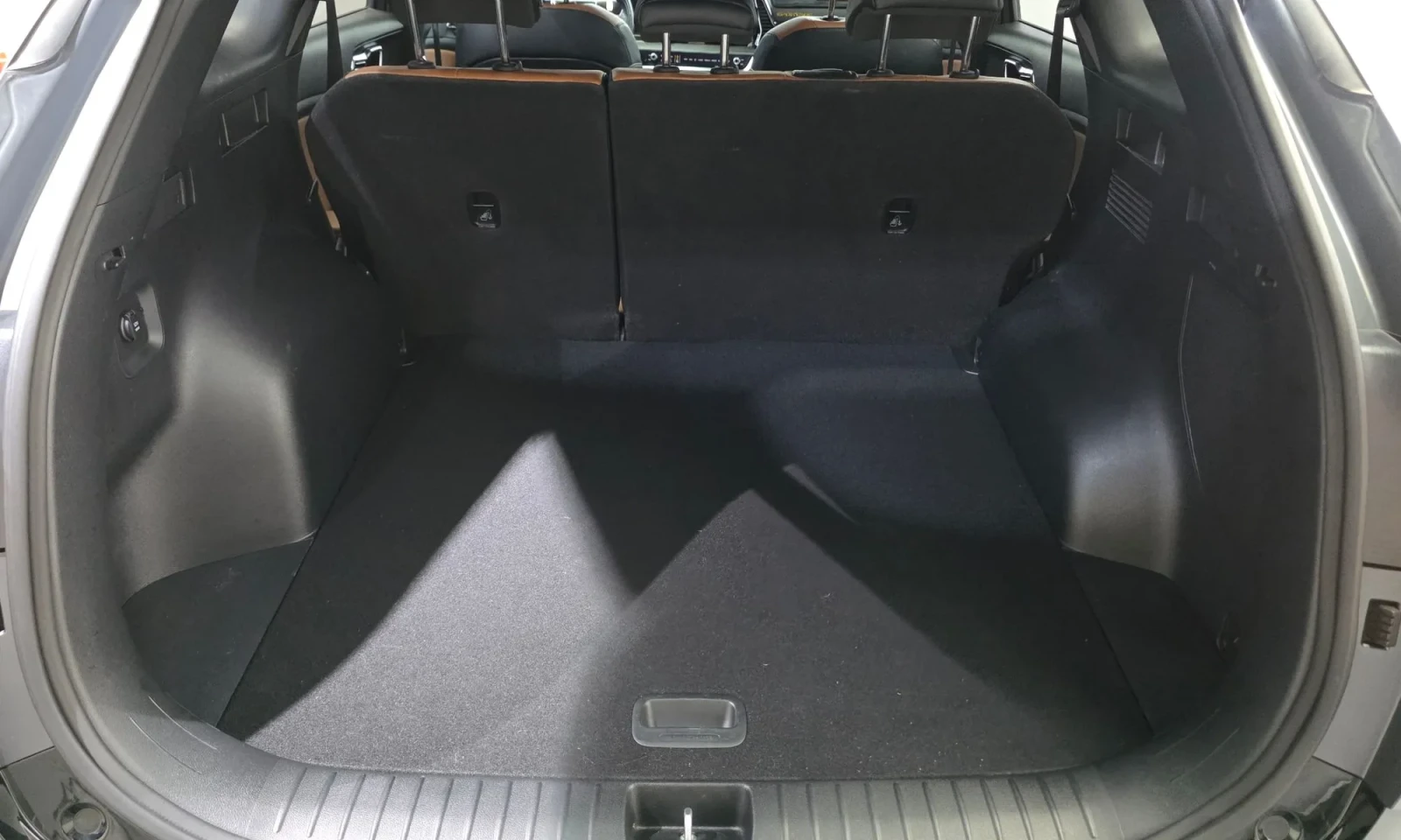 Kia Sportage, снимка 9 - Автомобили и джипове - 56525104