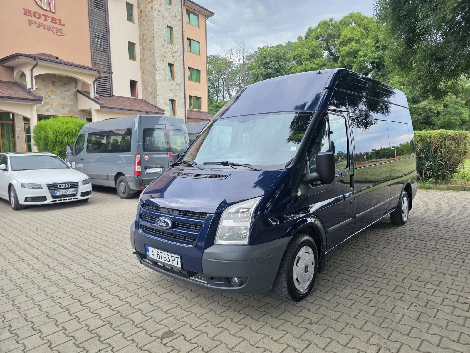 Ford Transit 2.2 TDCI 116ps 9-местен 2012гд. Работещ климатик , снимка 7 - Бусове и автобуси - 55214944