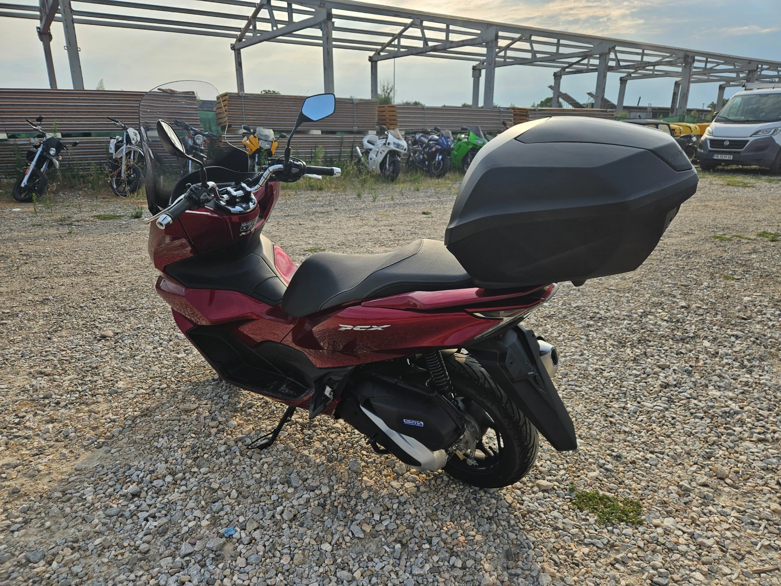 Honda Pcx Лизинг Бартер, снимка 4 - Мотоциклети и мототехника - 55067257