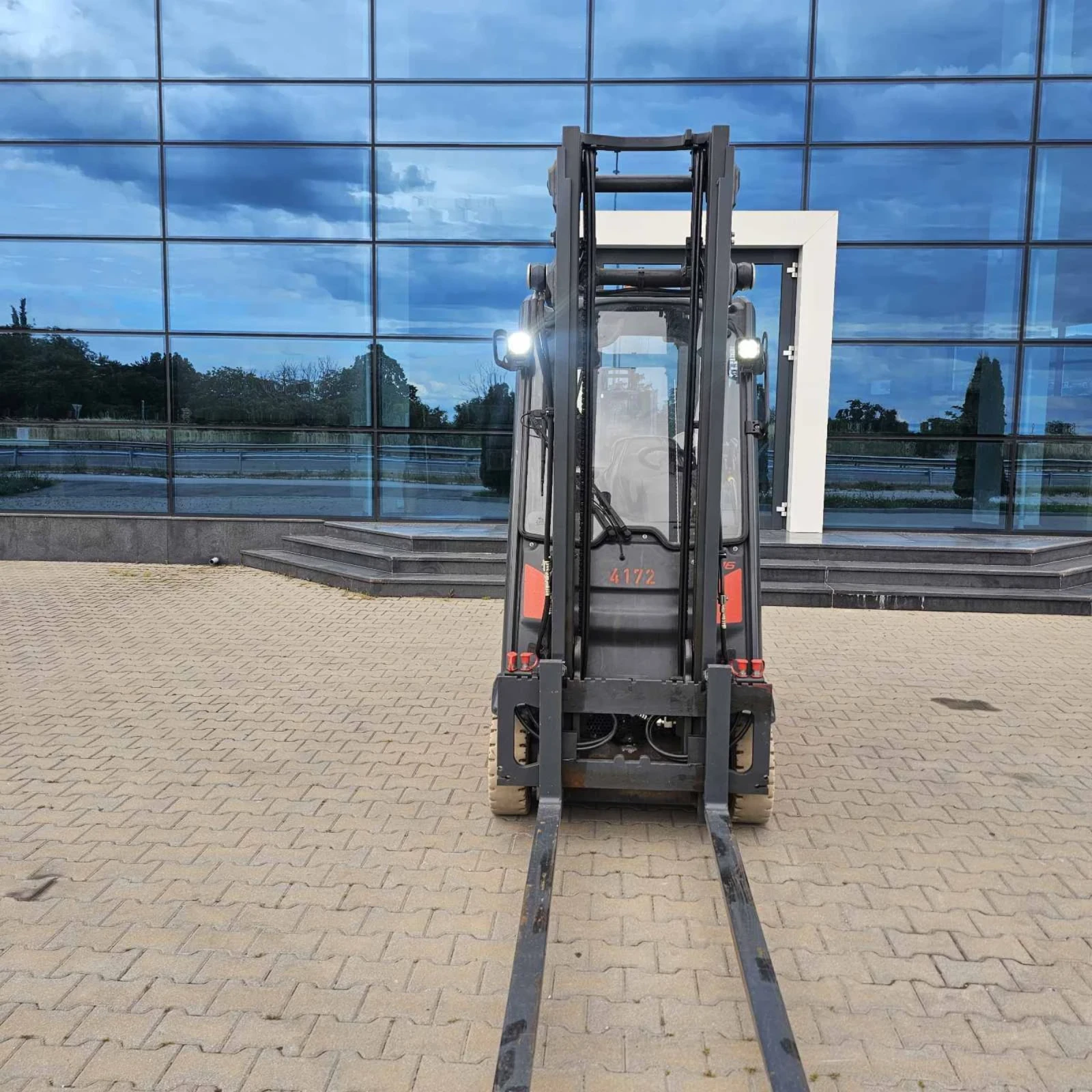 Мотокар Linde, снимка 6 - Индустриална техника - 54957727