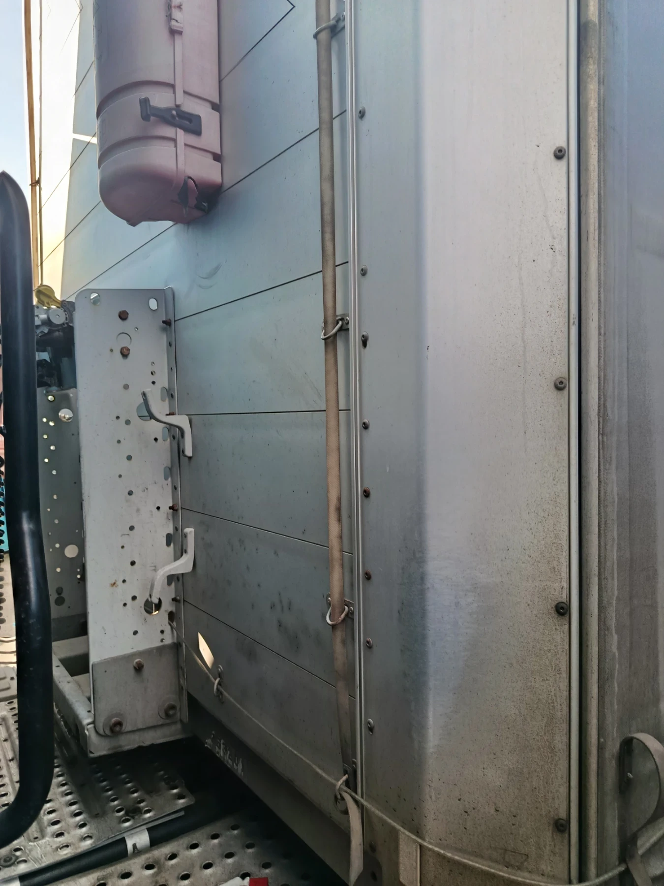 ����������� Schmitz | Mobile.bg � ����������� 6