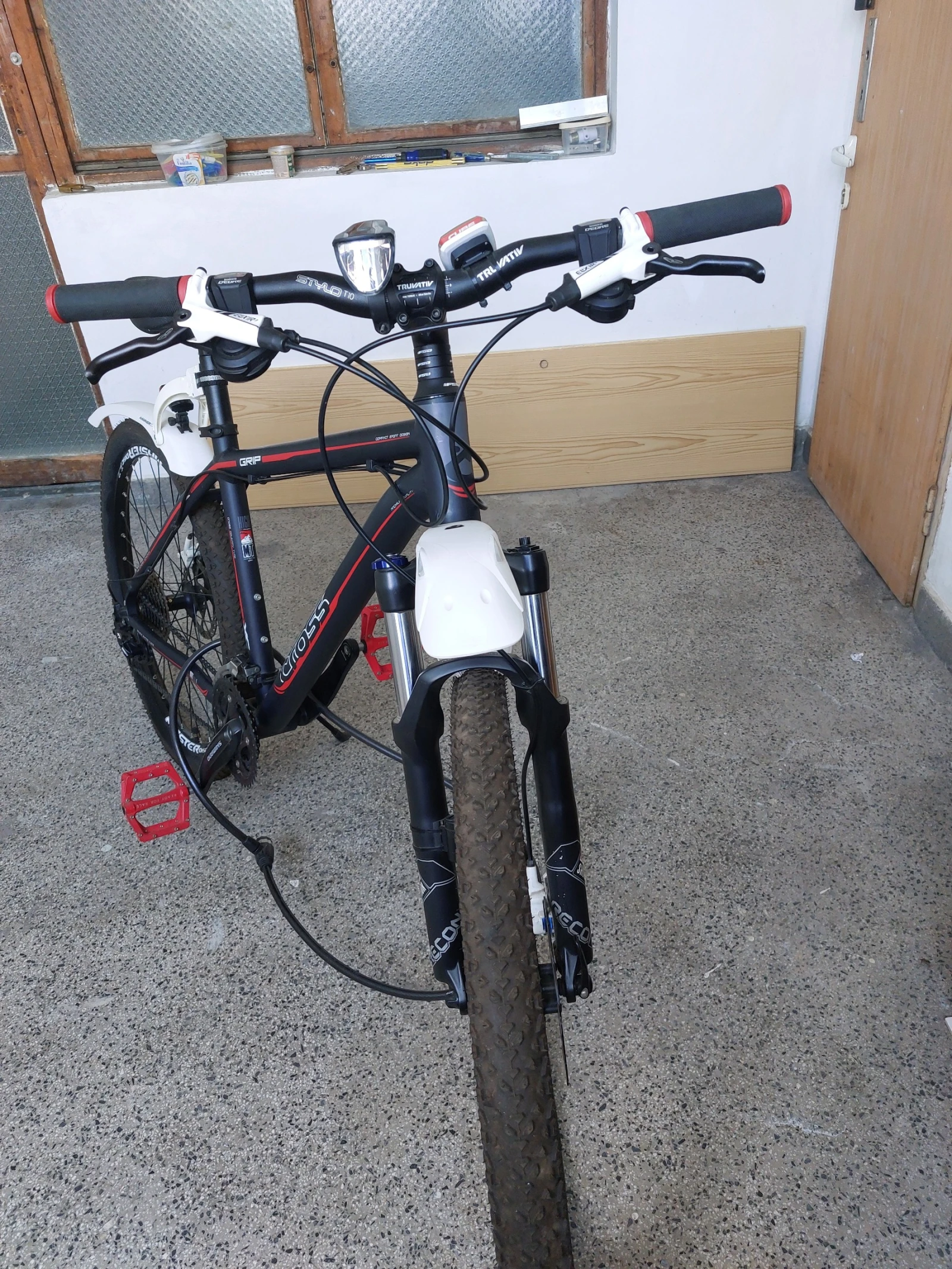 ��������� GRIP 130 | Mobile.bg � ����������� 1