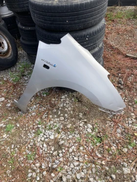 Десен калник за Тойота Приус Toyota Prius 04-08. , снимка 1