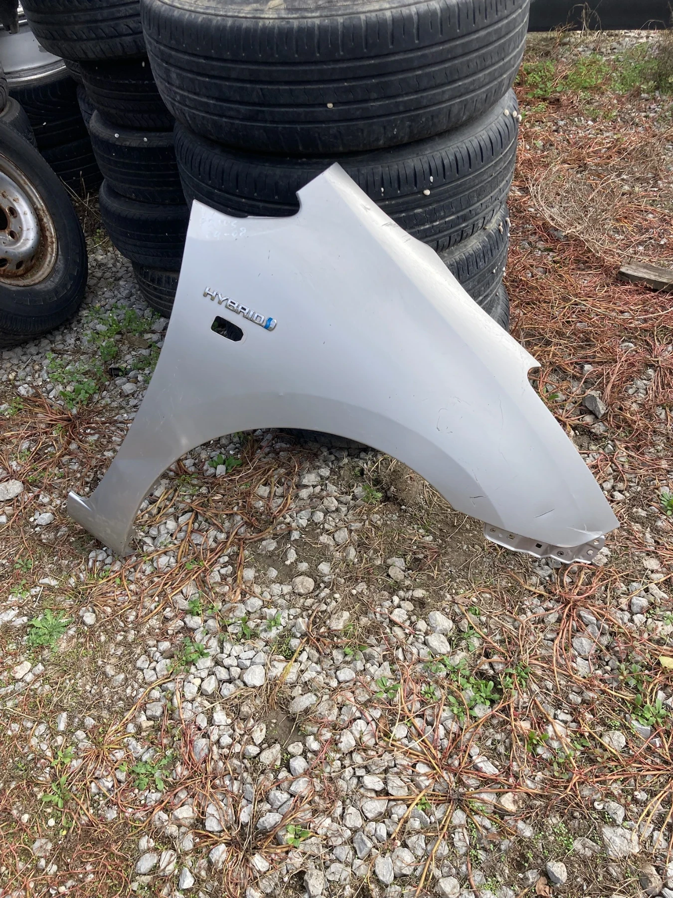 Десен калник за Тойота Приус Toyota Prius 04-08. 