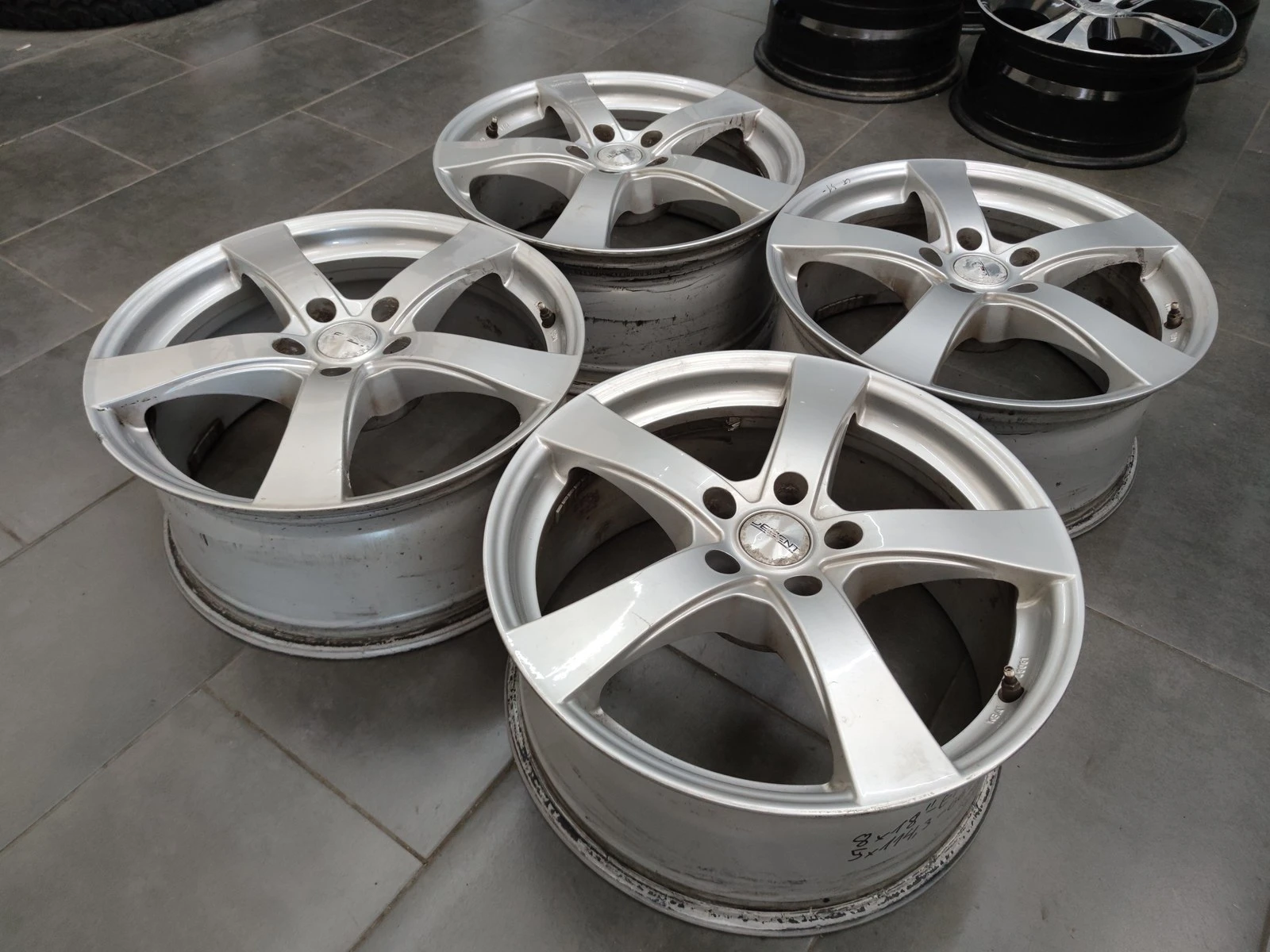 Джанти за Toyota, снимка 4 - Гуми и джанти - 56723583