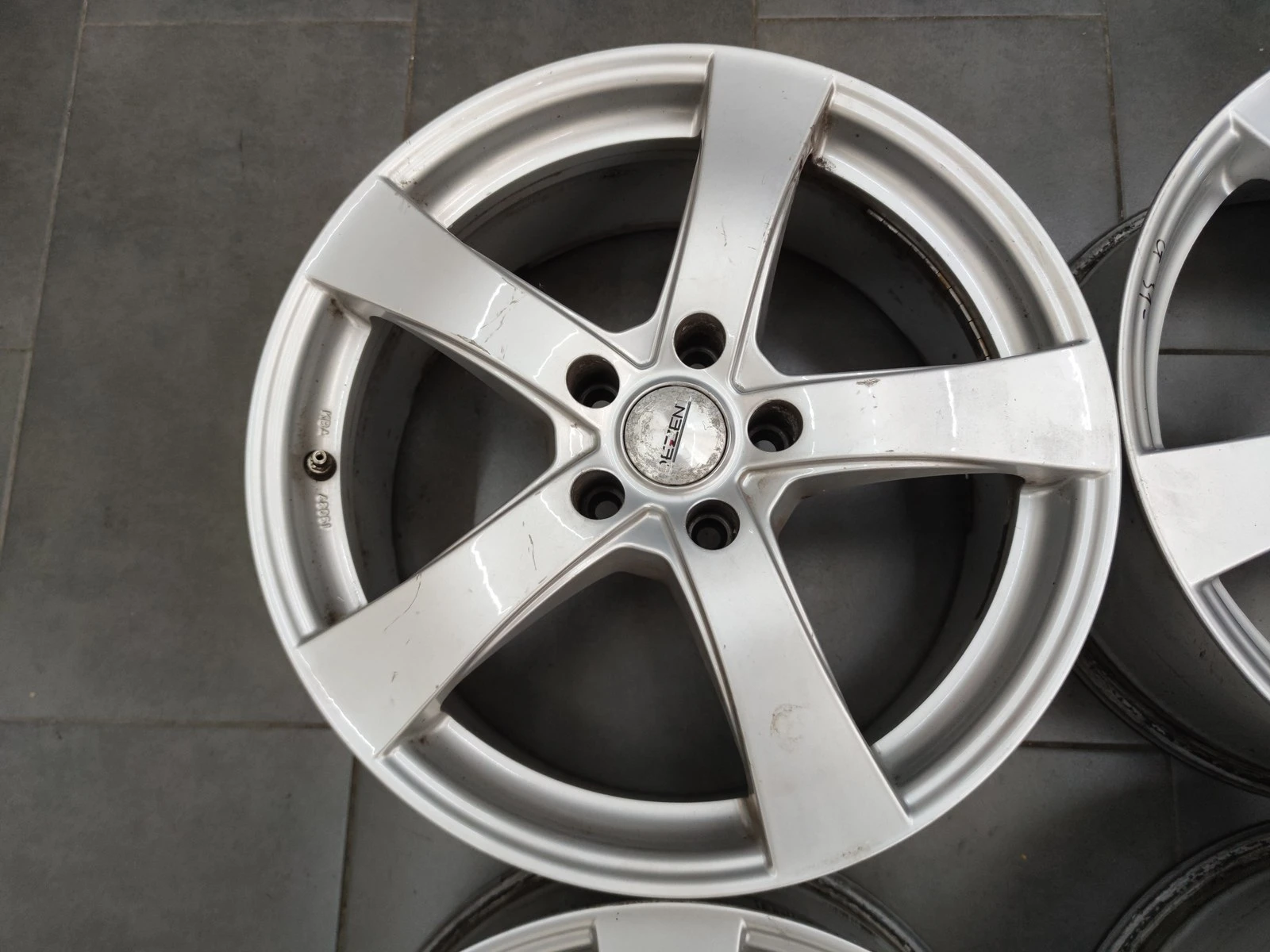 Джанти за Toyota, снимка 5 - Гуми и джанти - 56723583