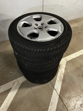 Гуми с джанти Pirelli 225/55R17, снимка 8 - Гуми и джанти - 47788172