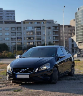 Volvo V60 2.4 D5 R-design, снимка 6