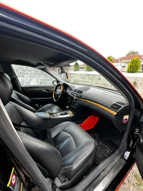 Mercedes-Benz E 320, снимка 5