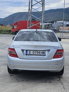 Mercedes-Benz C 220, снимка 6