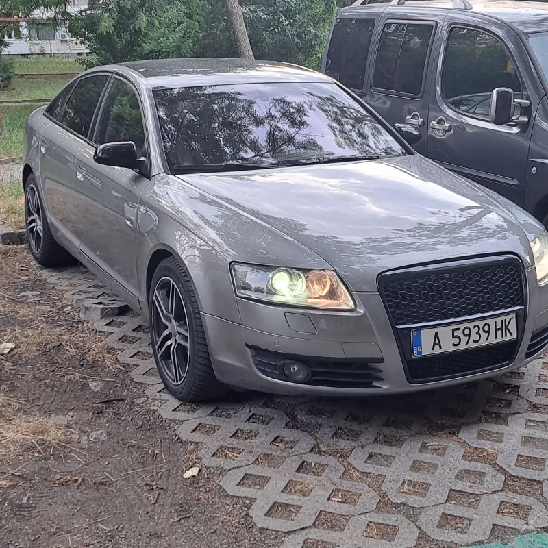 Audi A6 3.0i QUATRO 218к.с, снимка 1 - Автомобили и джипове - 48215943