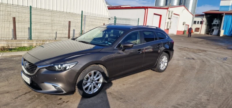 Mazda 6 2.0 Бензин, снимка 11 - Автомобили и джипове - 48849240