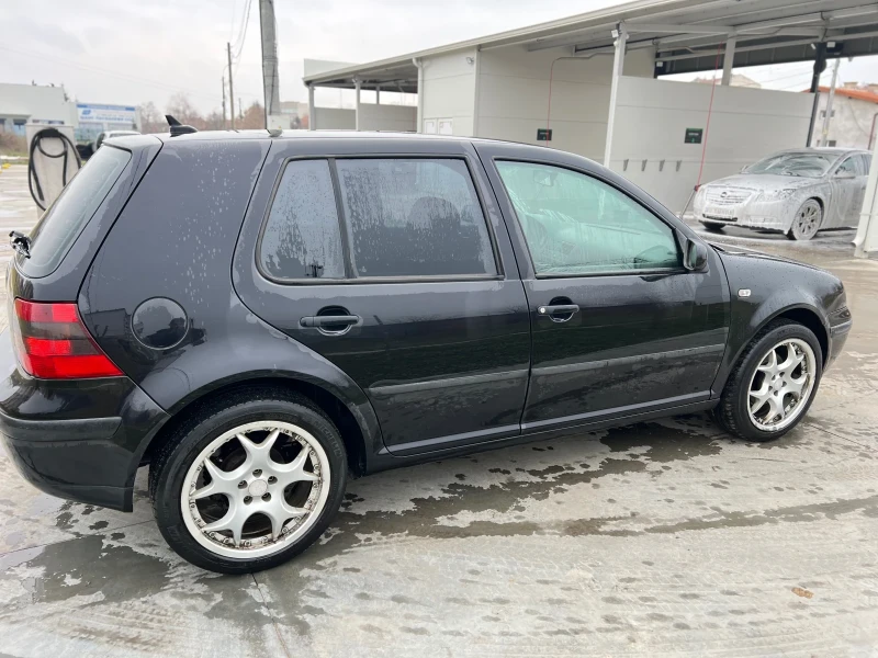 VW Golf 1.9, снимка 6 - Автомобили и джипове - 49315591