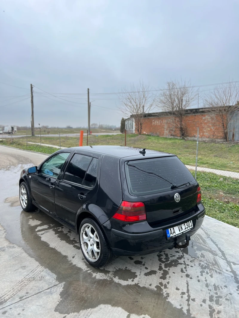 VW Golf 1.9, снимка 2 - Автомобили и джипове - 49315591