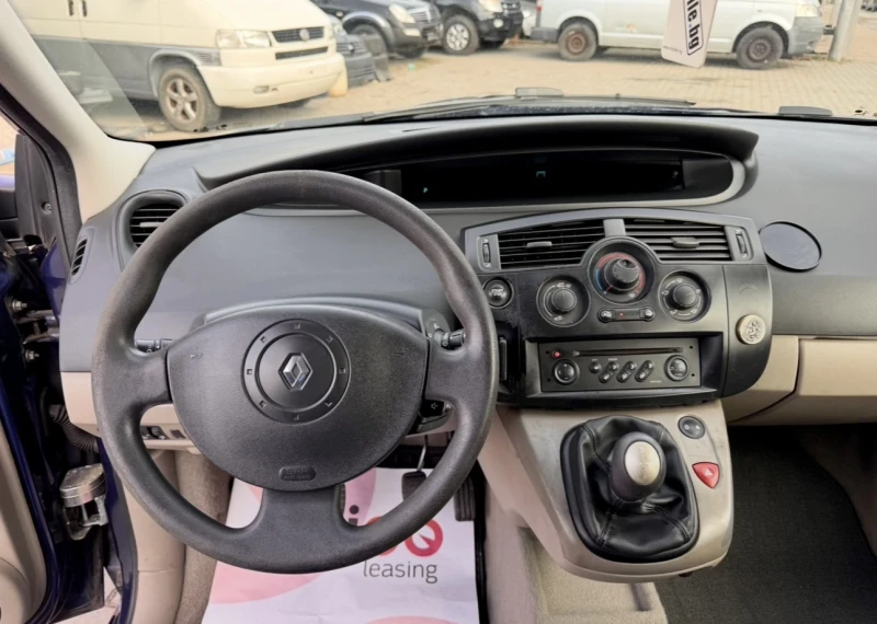 Renault Scenic 1.4i, снимка 6 - Автомобили и джипове - 49505558