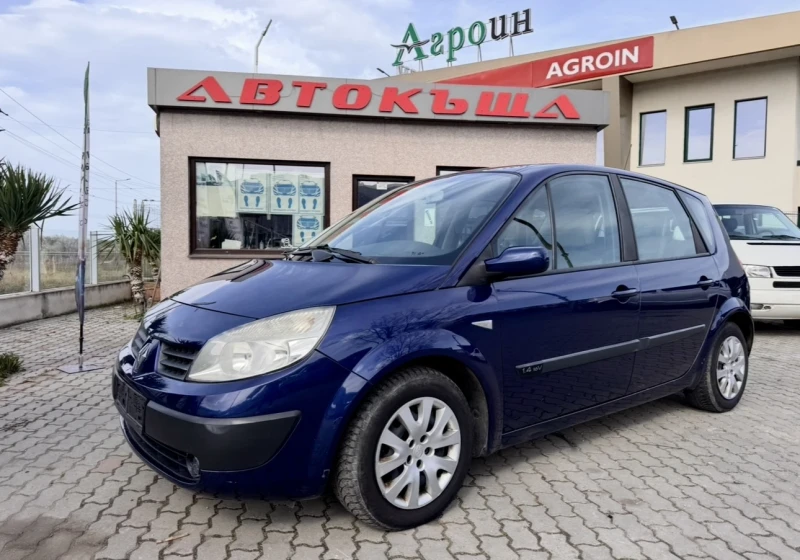 Renault Scenic 1.4i, снимка 2 - Автомобили и джипове - 49505558