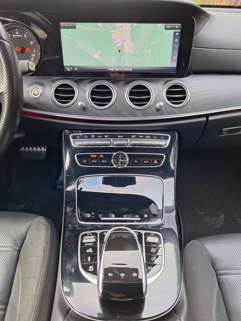 Mercedes-Benz E 43 AMG Обдухване/Масаж/360/Германия/Бартер, снимка 11 - Автомобили и джипове - 52681298