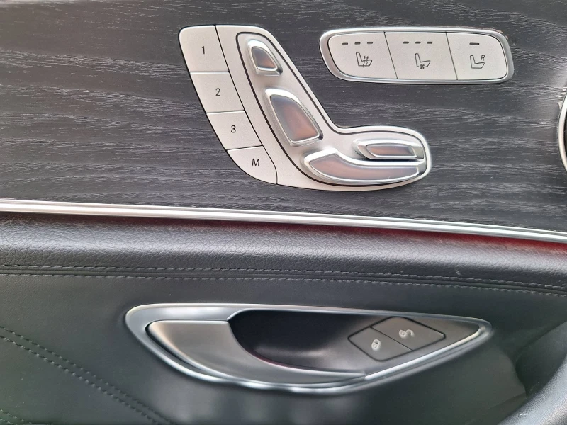 Mercedes-Benz E 43 AMG Обдухване/Масаж/360/Германия/Бартер, снимка 12 - Автомобили и джипове - 52681298