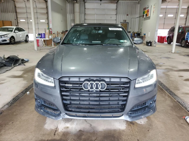 Audi A8 L Quattro / 3.0 TFSI / B&O / Кожа / Панорама / , снимка 5 - Автомобили и джипове - 51947576