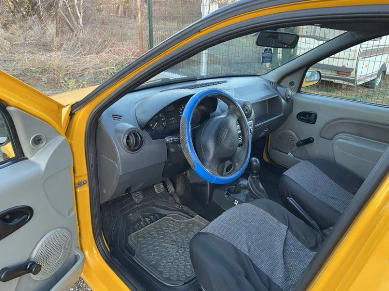 Dacia Logan, снимка 3 - Автомобили и джипове - 52680587