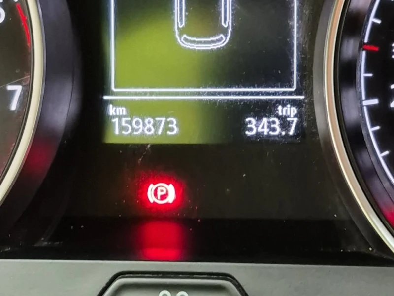 VW Golf * 5 door Manual * CARFAX * БЕЗ ПЪРВОНАЧАЛНА ВНОСКА, снимка 12 - Автомобили и джипове - 52755316