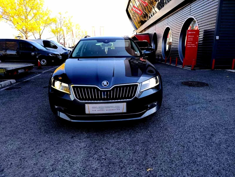 Skoda Superb 2.0 TDI DSG L&K 4x4, снимка 2 - Автомобили и джипове - 52989953