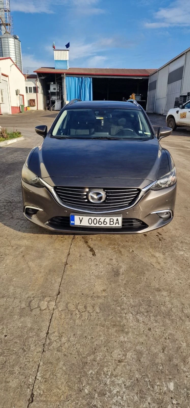 Mazda 6 2.0 Бензин, снимка 1 - Автомобили и джипове - 48849240