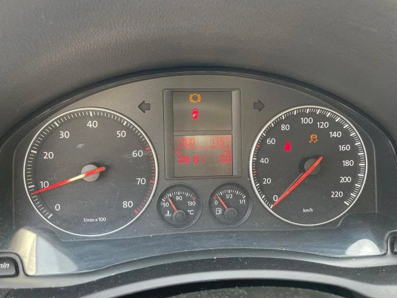 VW Golf 1.4FSI - изображение 7