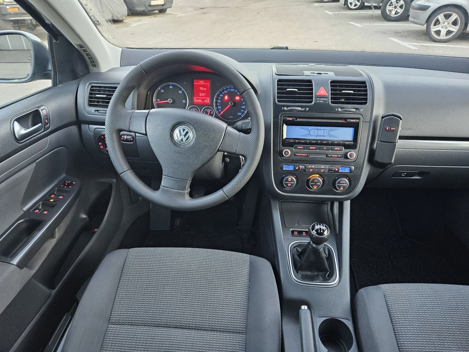 VW Golf 1.9 TDI Blumotion - изображение 9