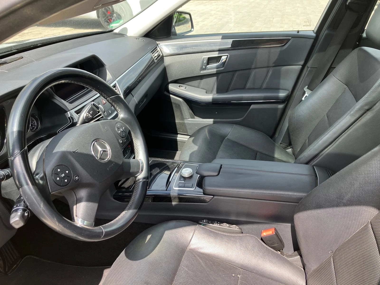 Mercedes-Benz E 350 AVANTGARDE - изображение 5