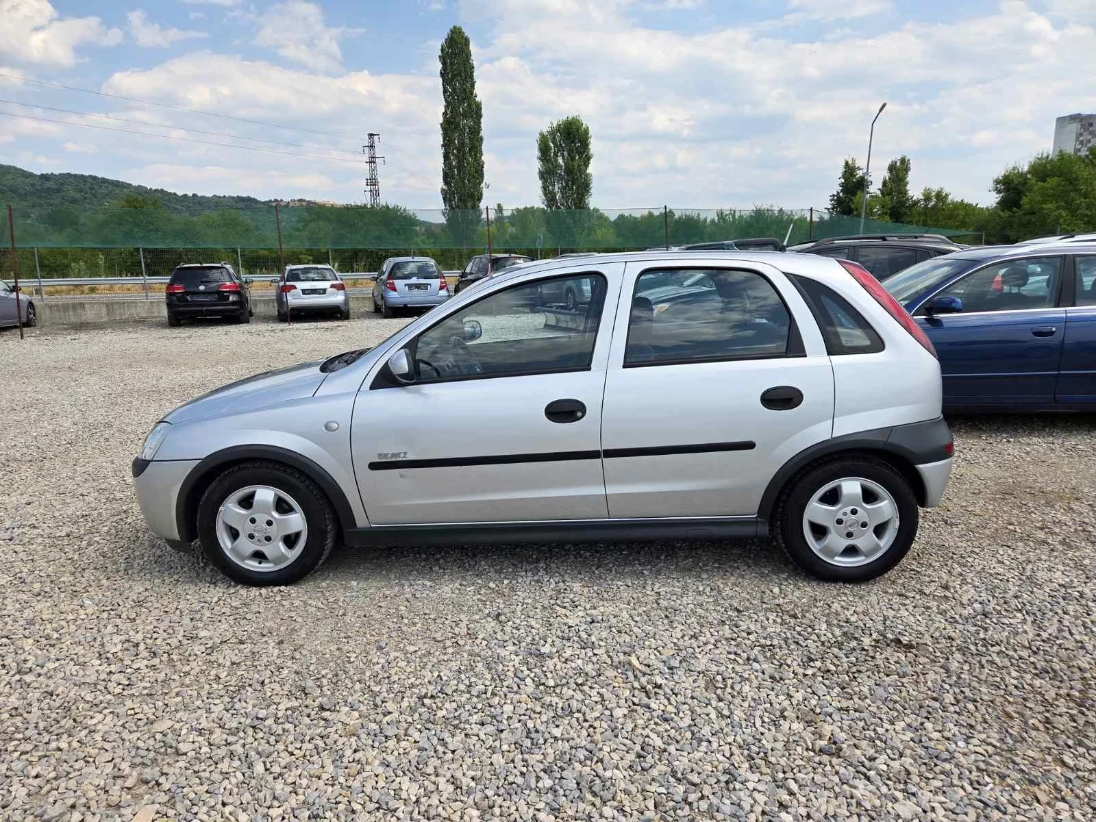 Opel Corsa 1.7DTI-75PS - изображение 8