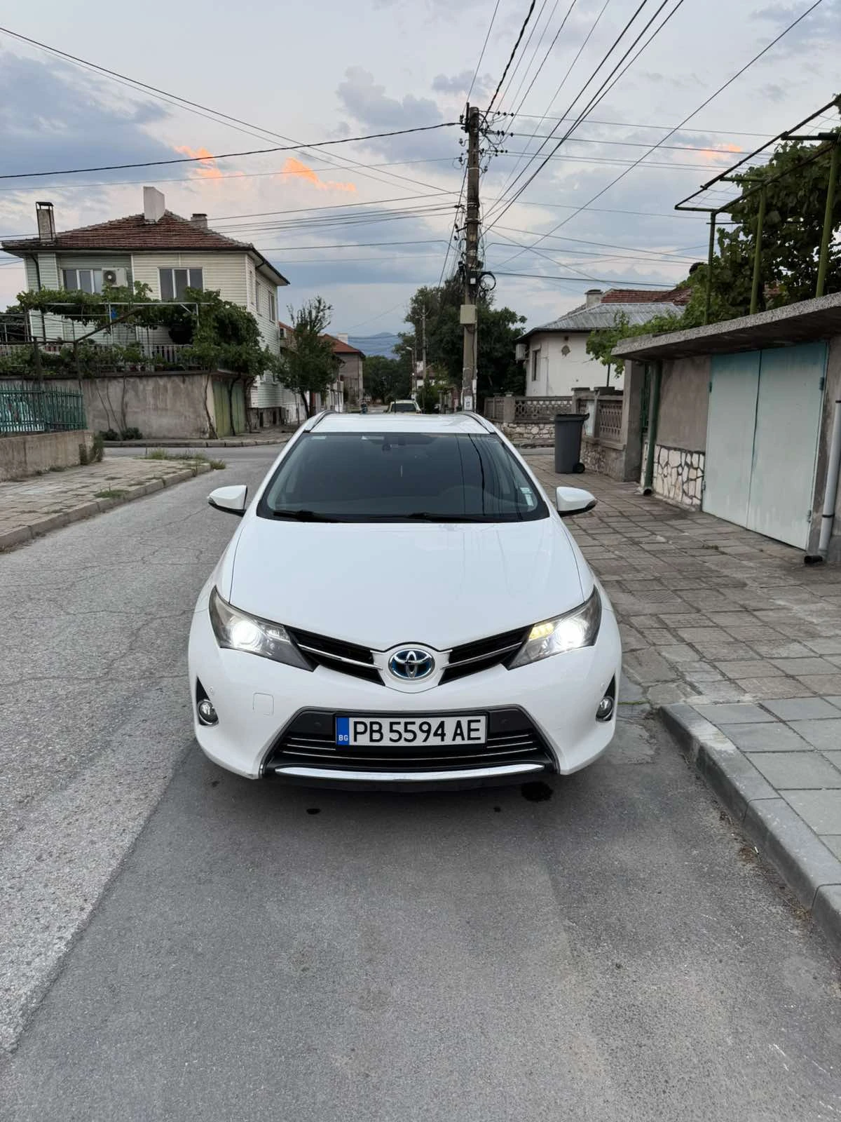 Toyota Auris 1.8 НОВА БАТЕРИЯ - ТОП - изображение 5