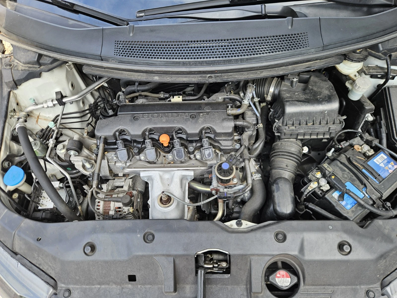 Honda Civic 1.8i-VTEC 115х.км Keyless Panorama  - изображение 9