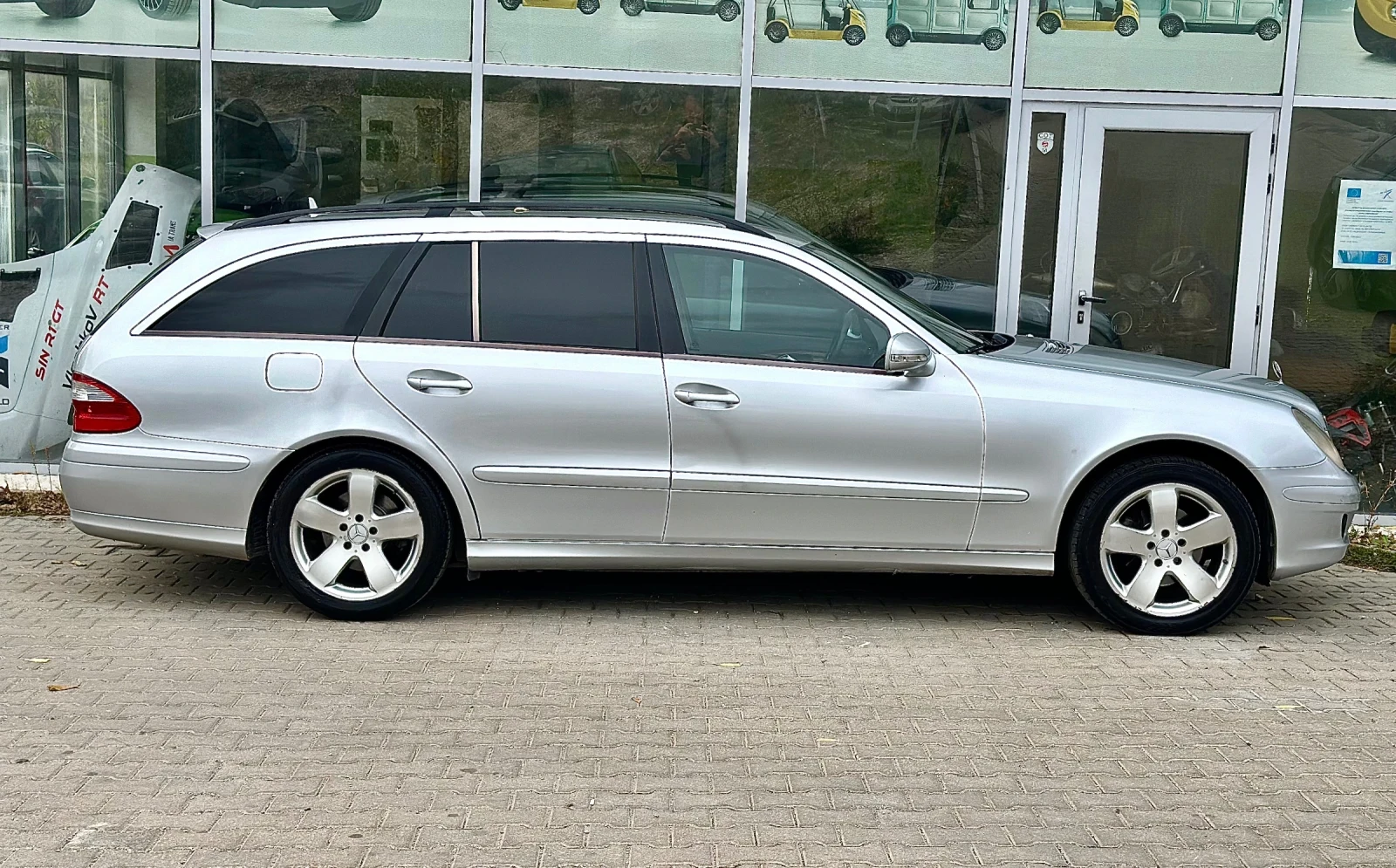 Mercedes-Benz E 220 CDI* FACELIFT* АВТОМАТИК* ПОДГРЕВ* NAVI*  | Mobile.bg — изображение 7