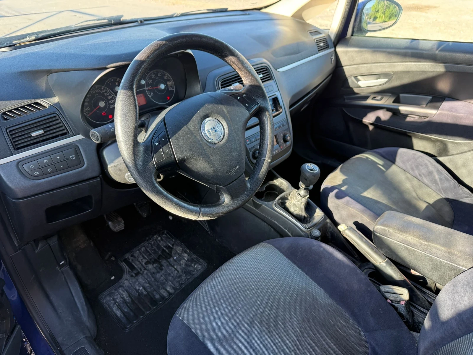 Fiat Punto 1, 300mjet EURO4, снимка 7 - Автомобили и джипове - 52885959