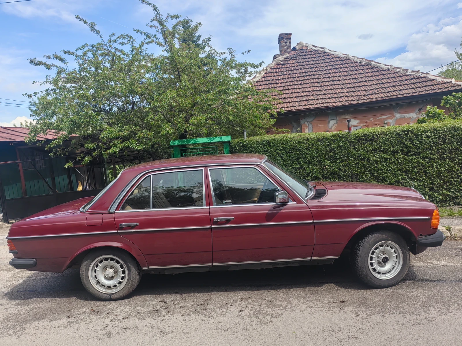 Mercedes-Benz 123 200 КАРБУРАТОР , снимка 5 - Автомобили и джипове - 53168350