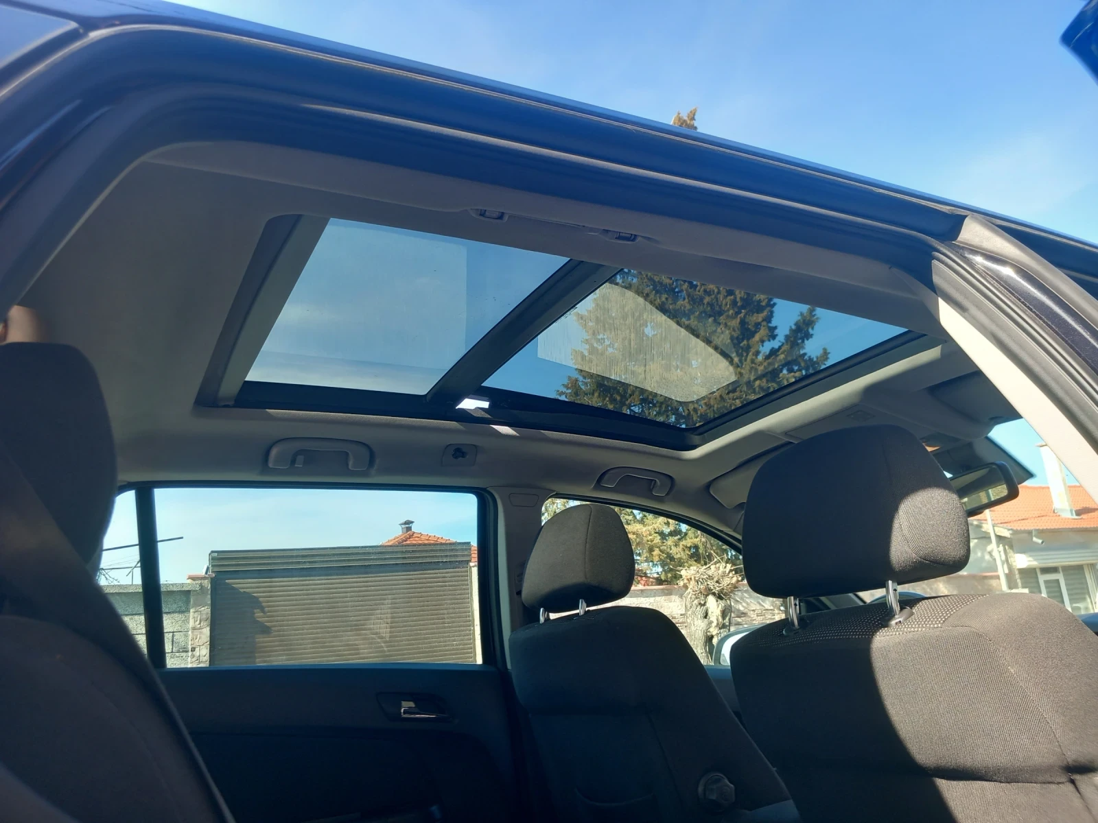 Opel Astra H 1.9 150k Панорама!, снимка 5 - Автомобили и джипове - 54049799