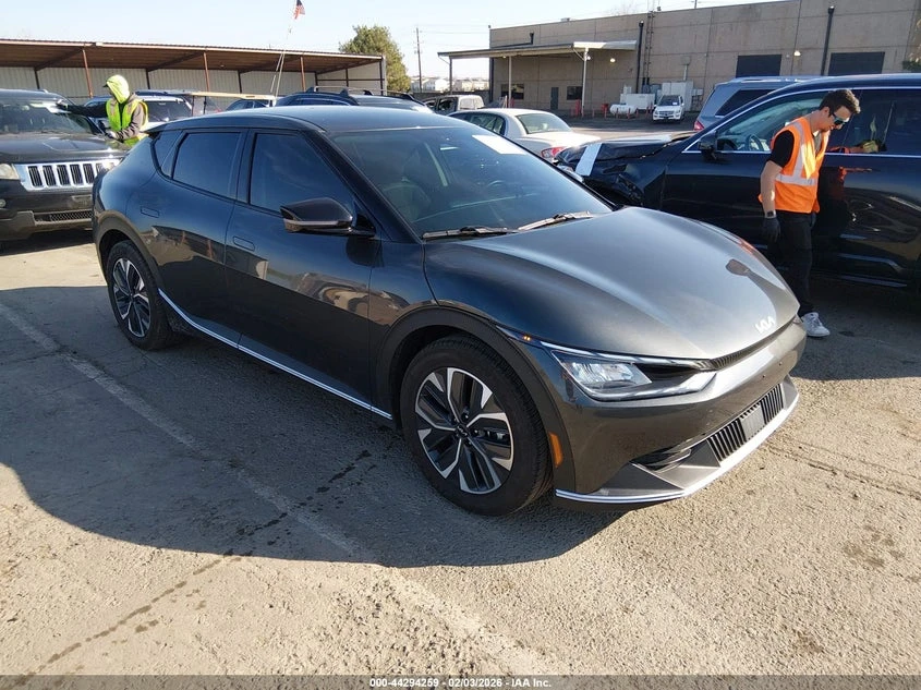 Kia EV6 Light | Auto.bg — изображение 1