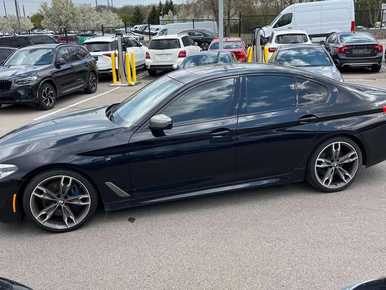 BMW 550 * M550i xDrive * CARFAX * ���� �� �� | Mobile.bg � ����������� 2
