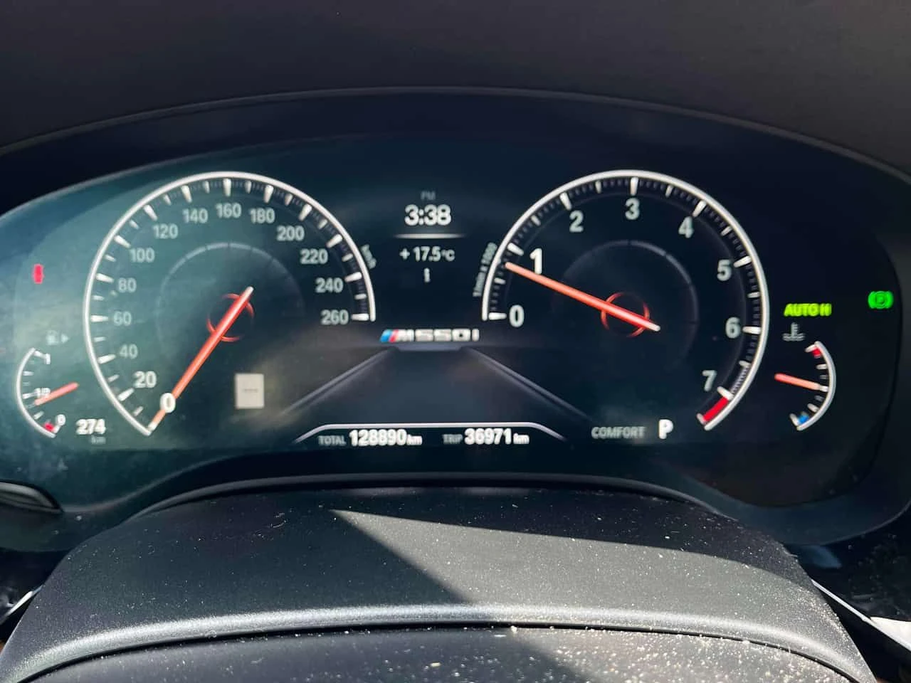 BMW 550 * M550i xDrive * CARFAX * ���� �� �� | Mobile.bg � ����������� 8