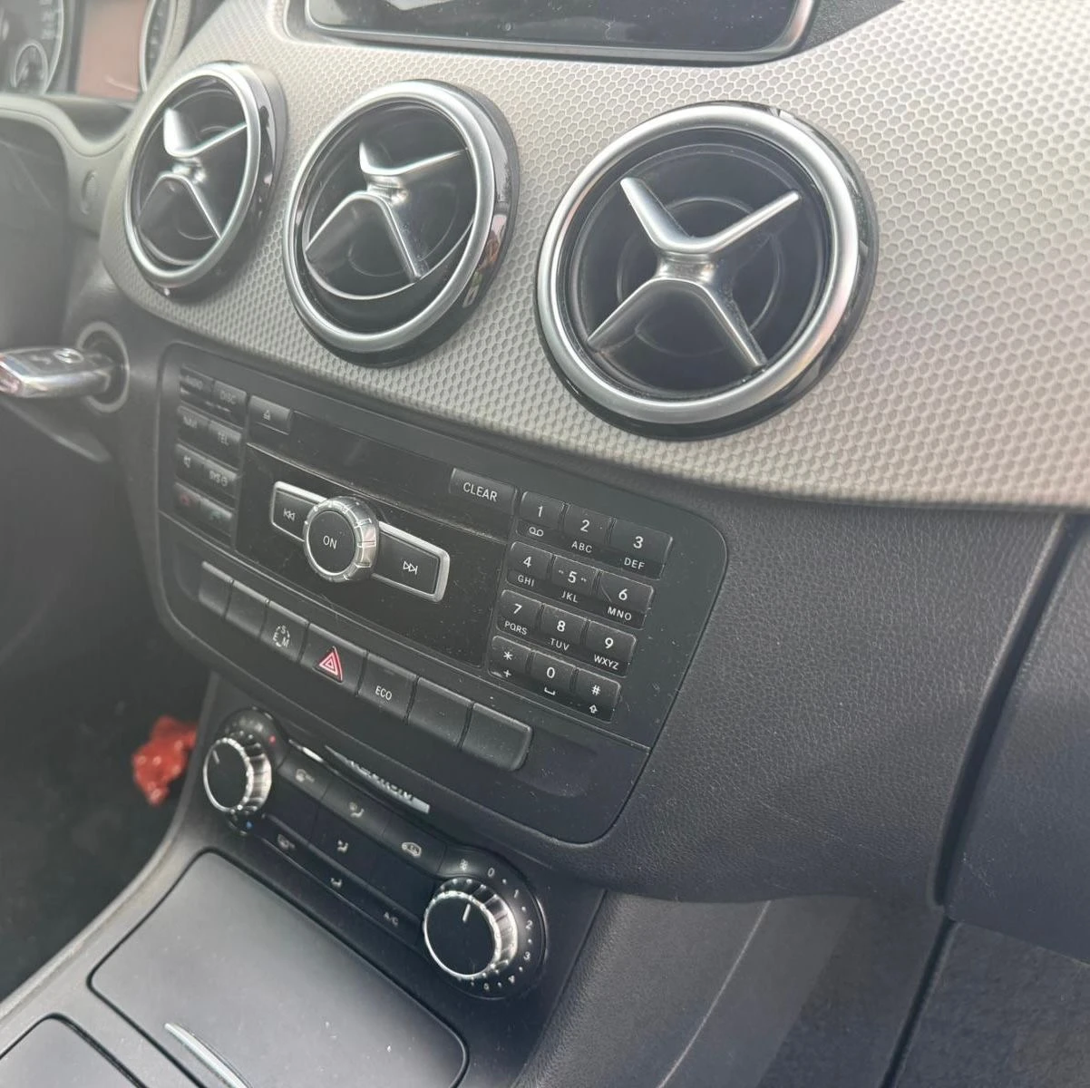 Mercedes-Benz B 180, снимка 13 - Автомобили и джипове - 54649913