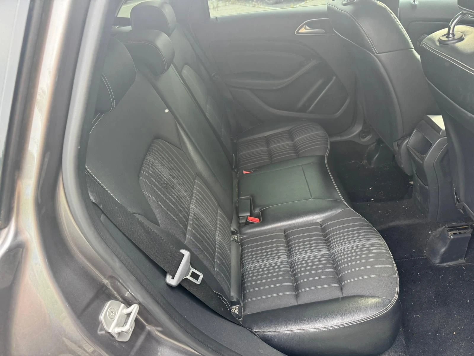 Mercedes-Benz B 180, снимка 6 - Автомобили и джипове - 54649913