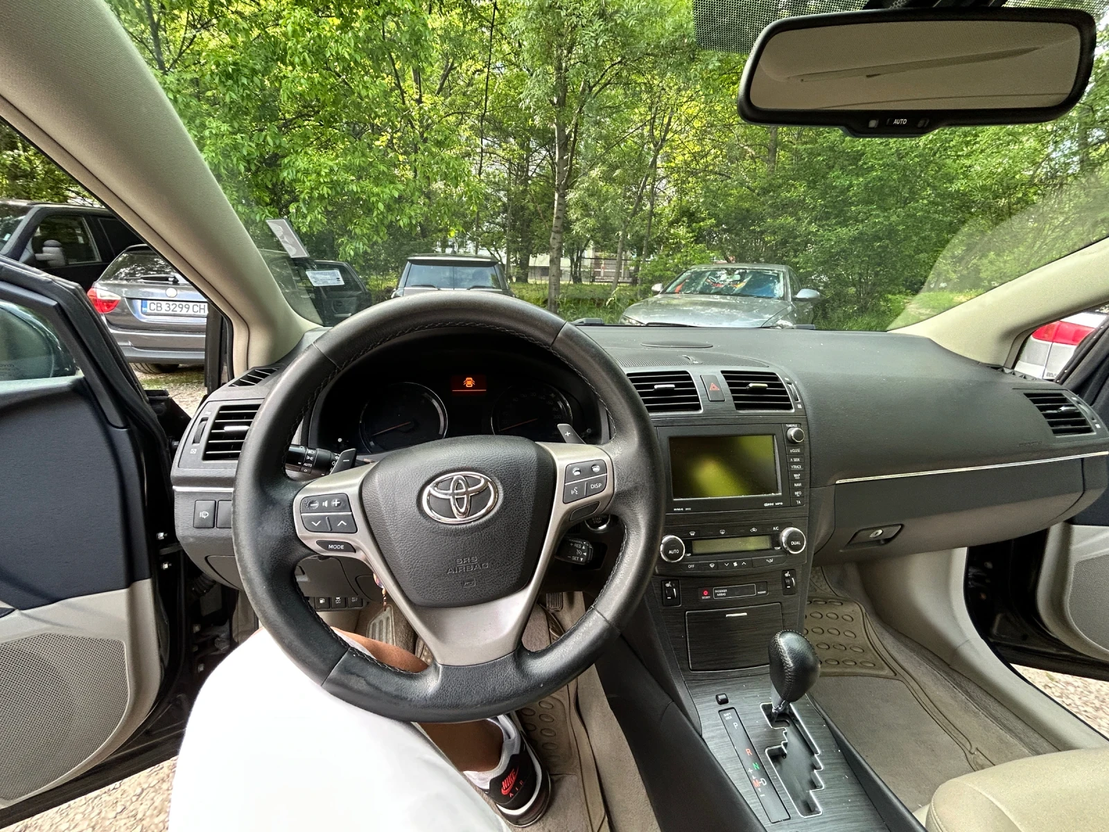 Toyota Avensis, снимка 8 - Автомобили и джипове - 54873605