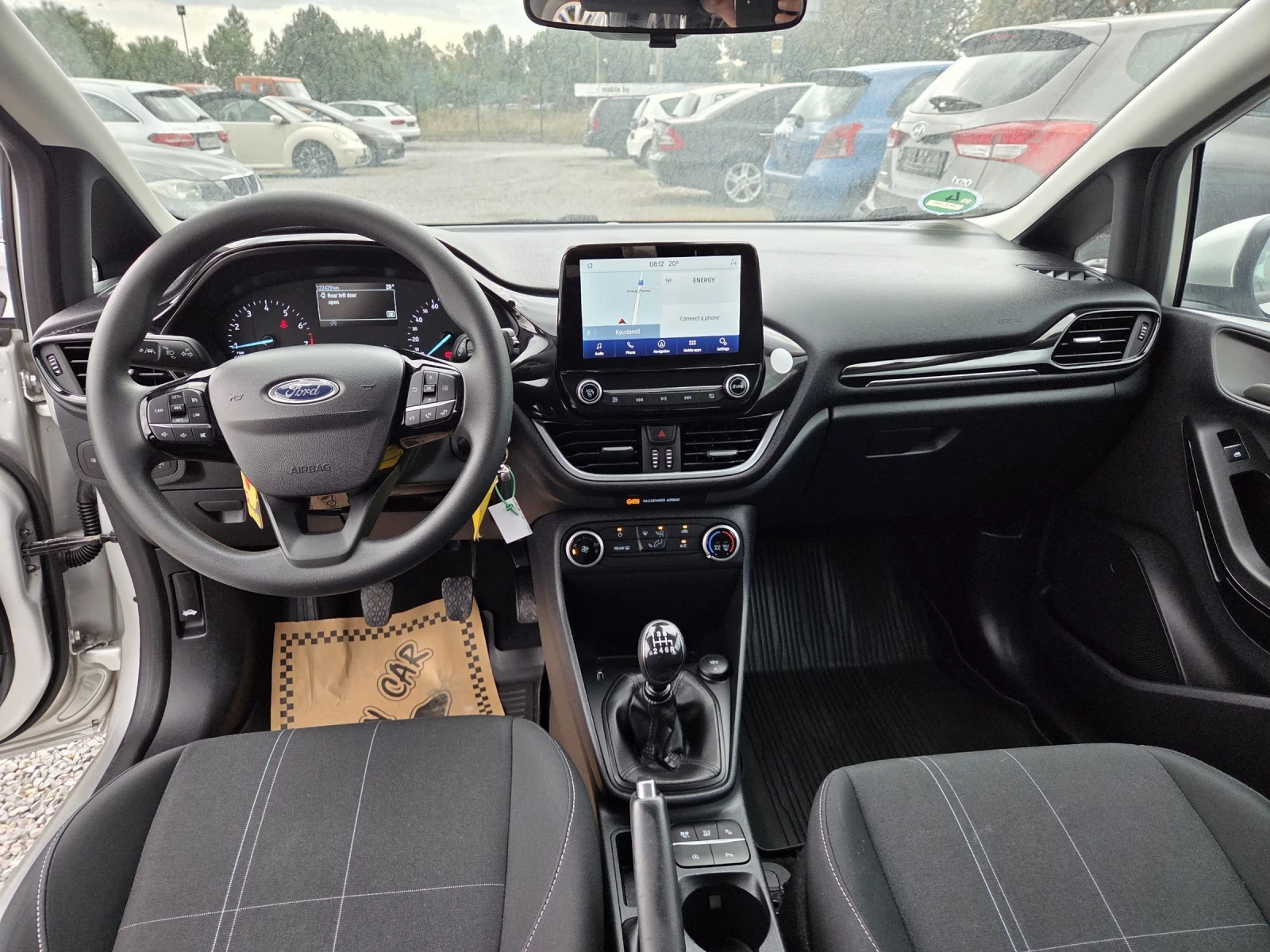 Ford Fiesta 1.0 ecoboost , снимка 9 - Автомобили и джипове - 55101487
