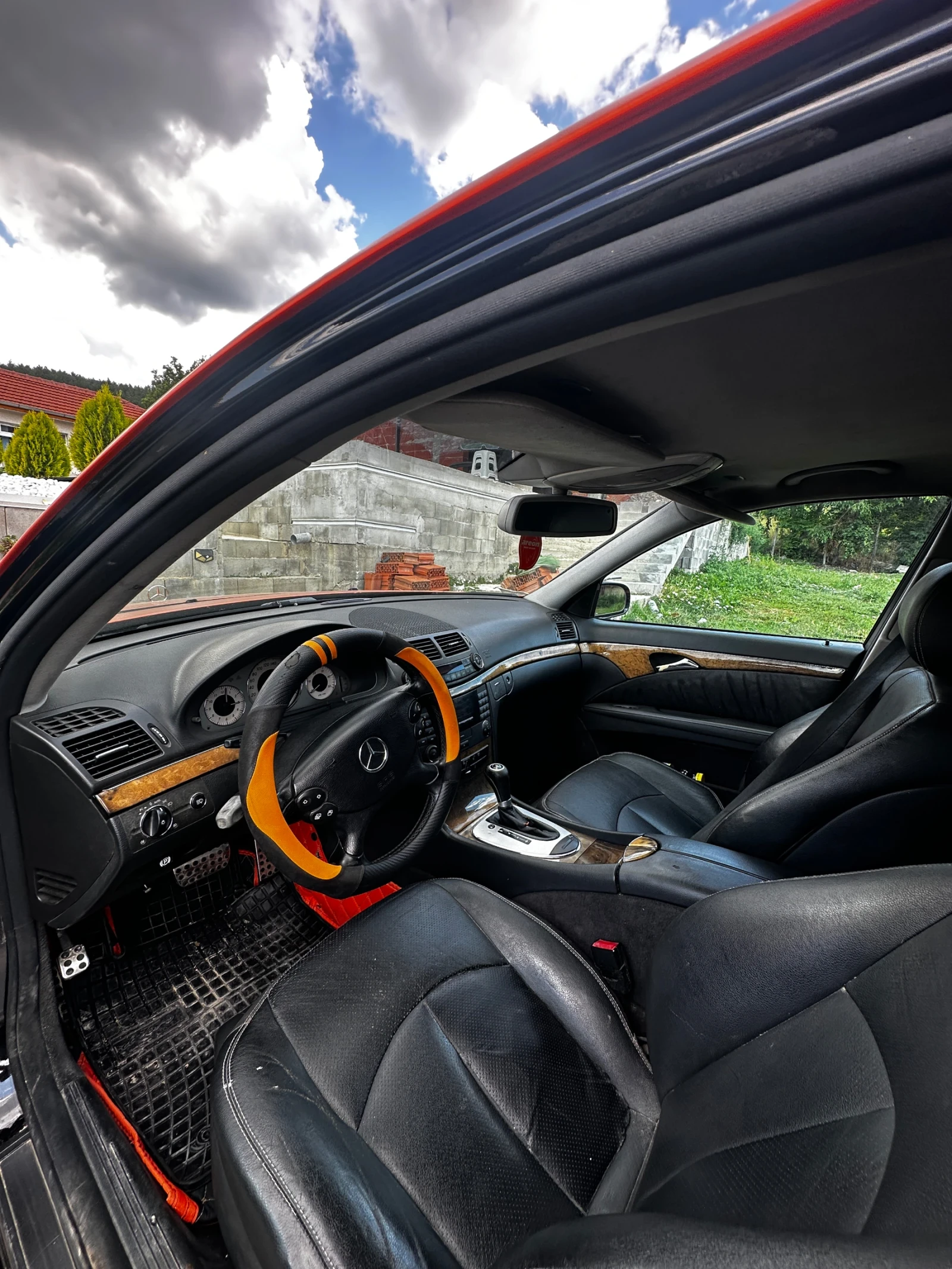 Mercedes-Benz E 320, снимка 4 - Автомобили и джипове - 55416934