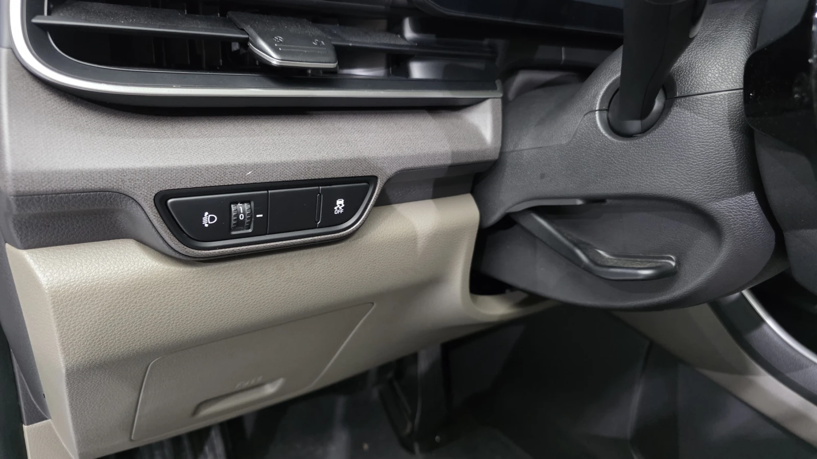 Kia Carnival BLIND SPOT* ПОДГРЕВ ВОЛАН* КРАЙНА ЦЕНА, снимка 14 - Автомобили и джипове - 55595096