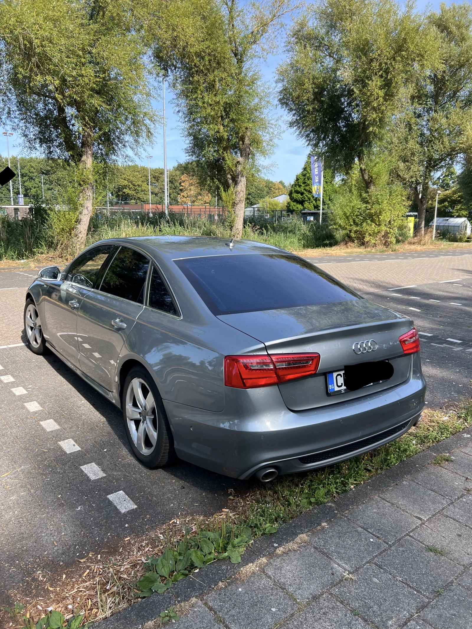 Audi A6, снимка 8 - Автомобили и джипове - 55965724