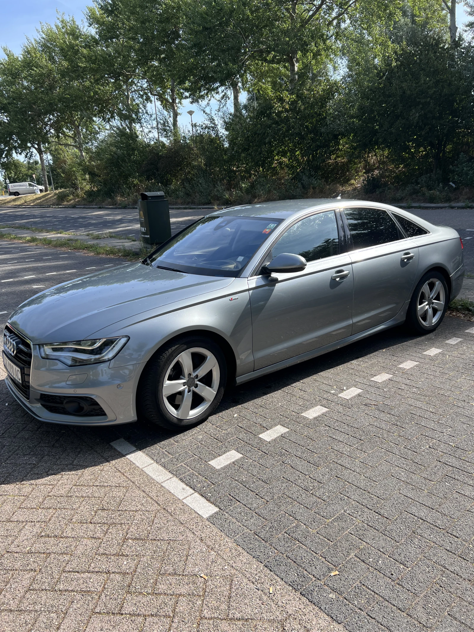 Audi A6, снимка 11 - Автомобили и джипове - 55965724