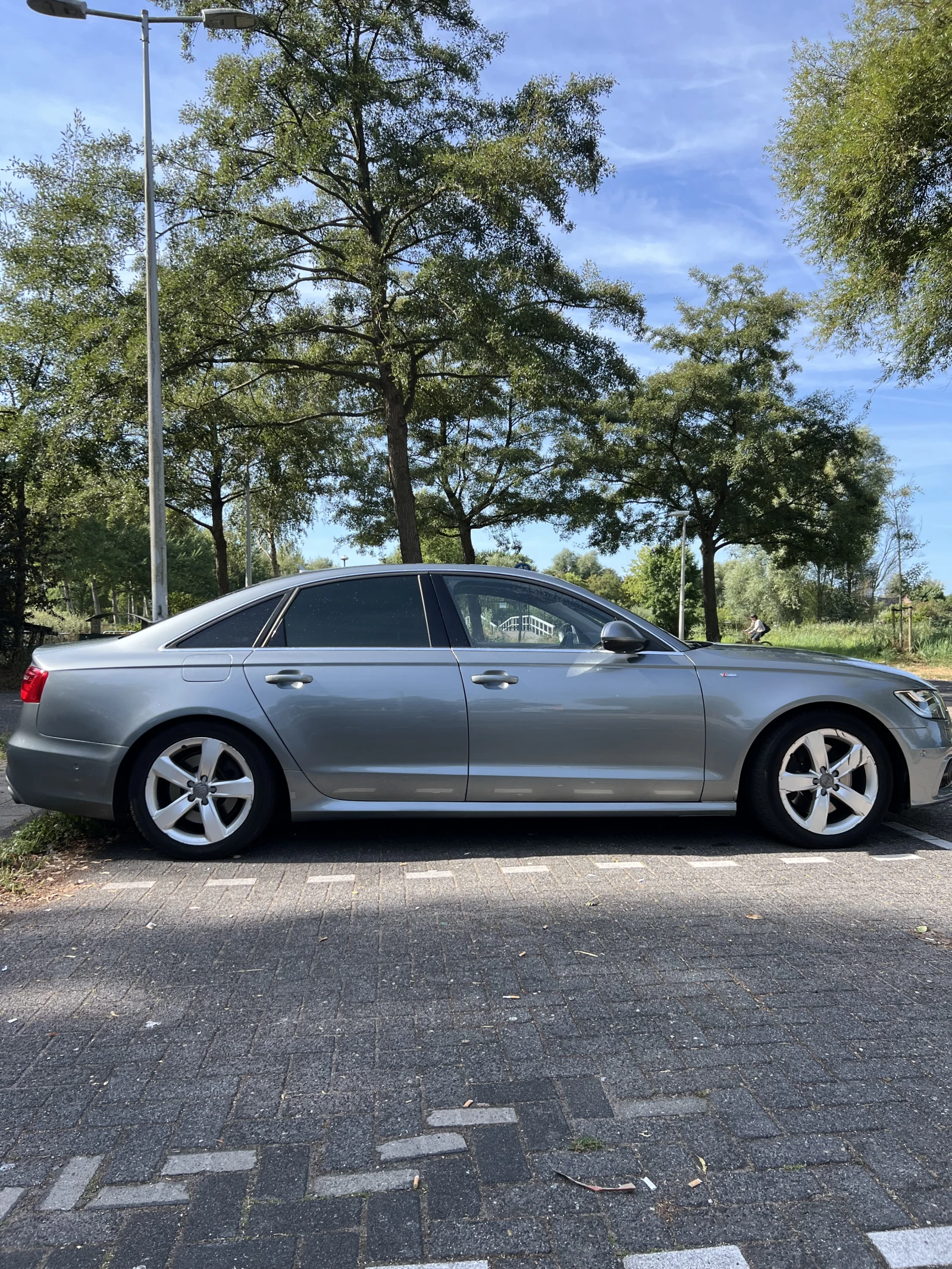 Audi A6, снимка 4 - Автомобили и джипове - 55965724